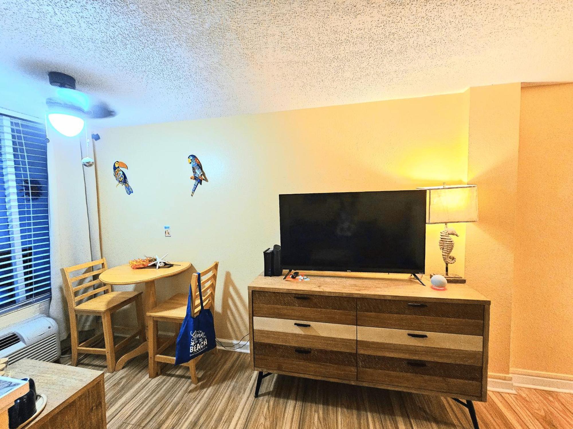 代托纳海滩Oceanfront Escape With Balcony And Heated Salt Water Pool Sleeps 4公寓式酒店 外观 照片
